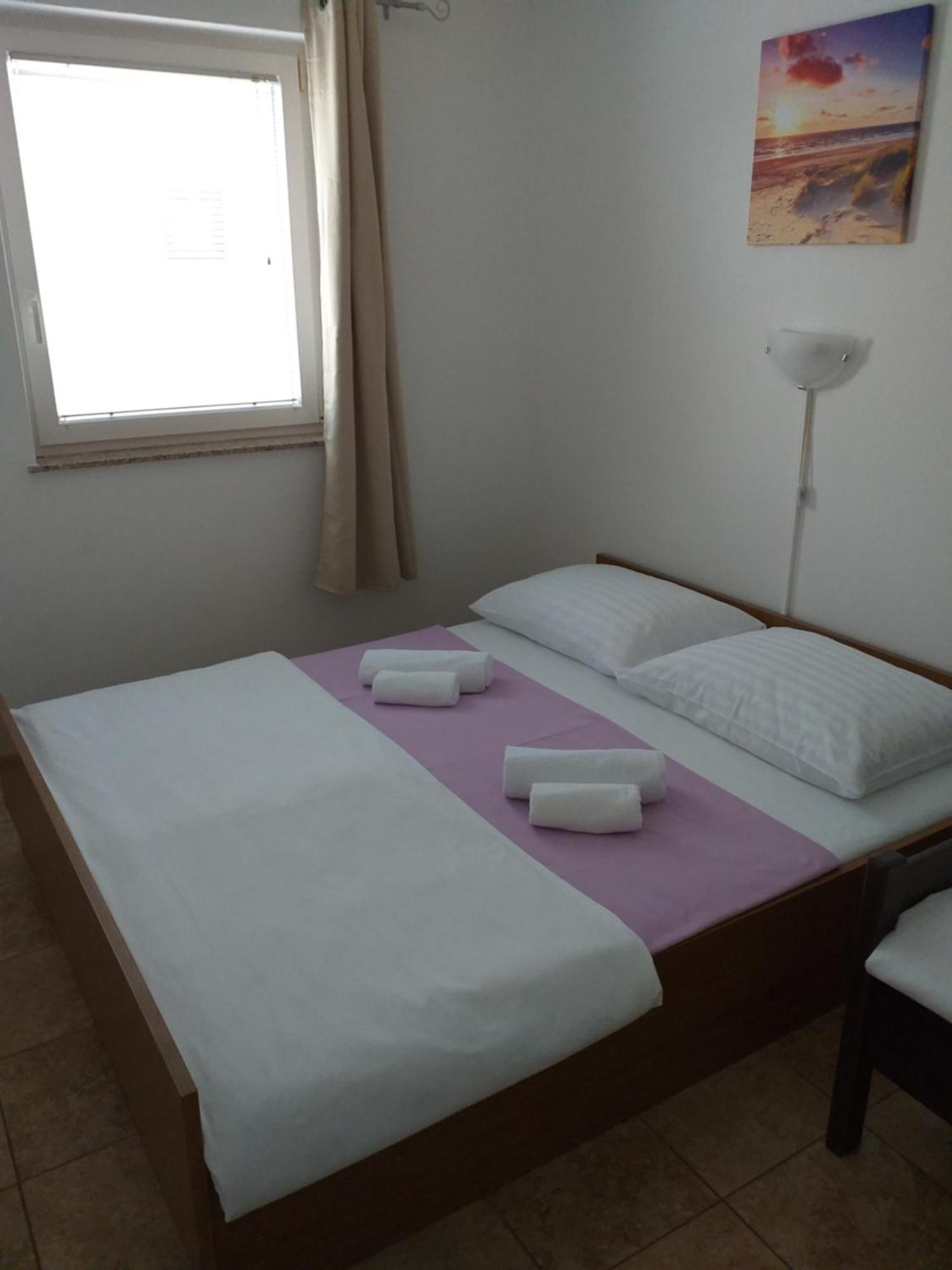 Apartments I-P Малинска Экстерьер фото